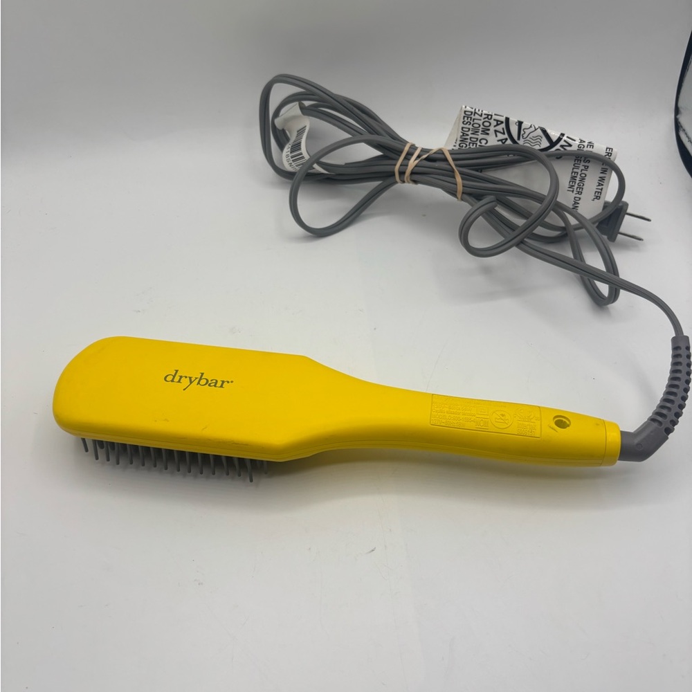 Drybar Brush Crush Heated Straightening Brush –